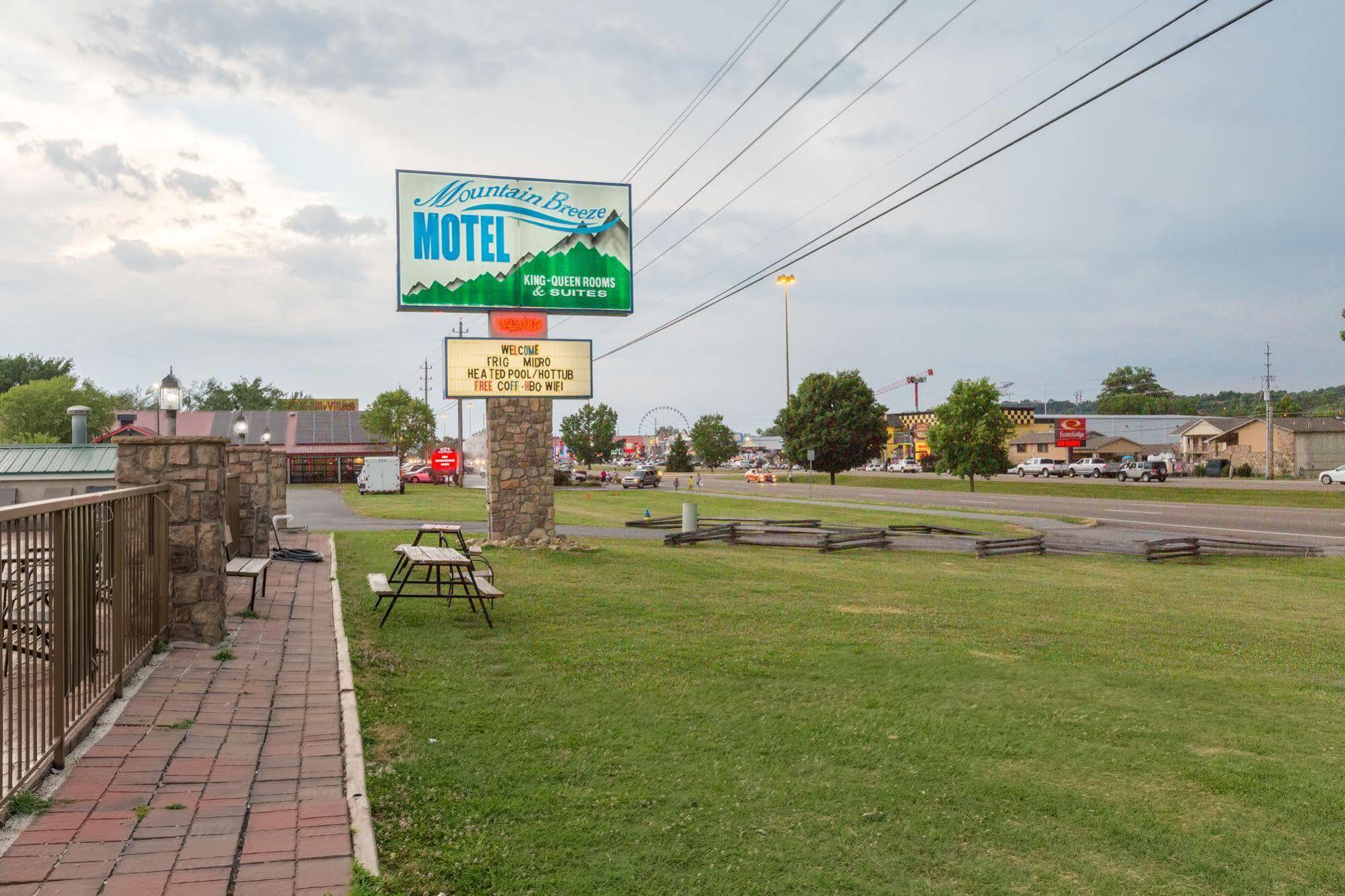 Mountain Breeze Motel Pigeon Forge Buitenkant foto